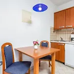 With Parking Space - 7495 דירה מדולין